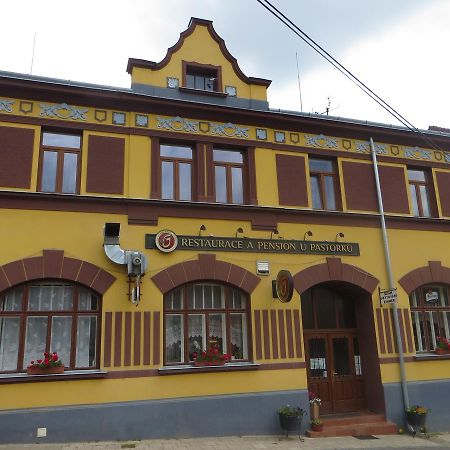 U Pastorku Hotel Racice  Exterior photo
